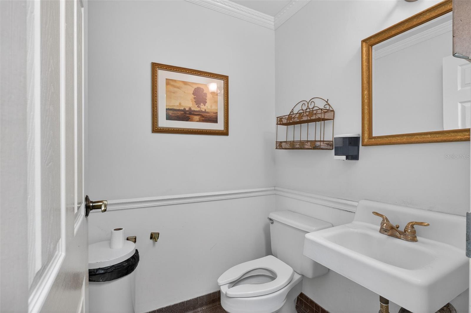 2039 INDIAN ROCKS RD S — photo 25