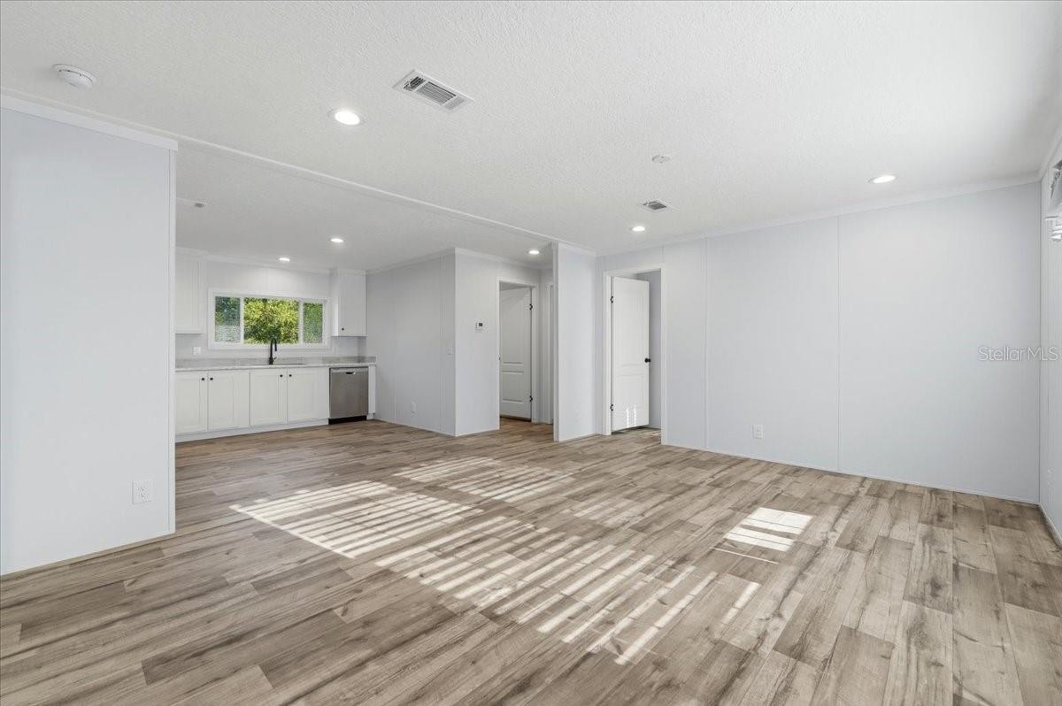 11421 RAMPART LN — photo 23