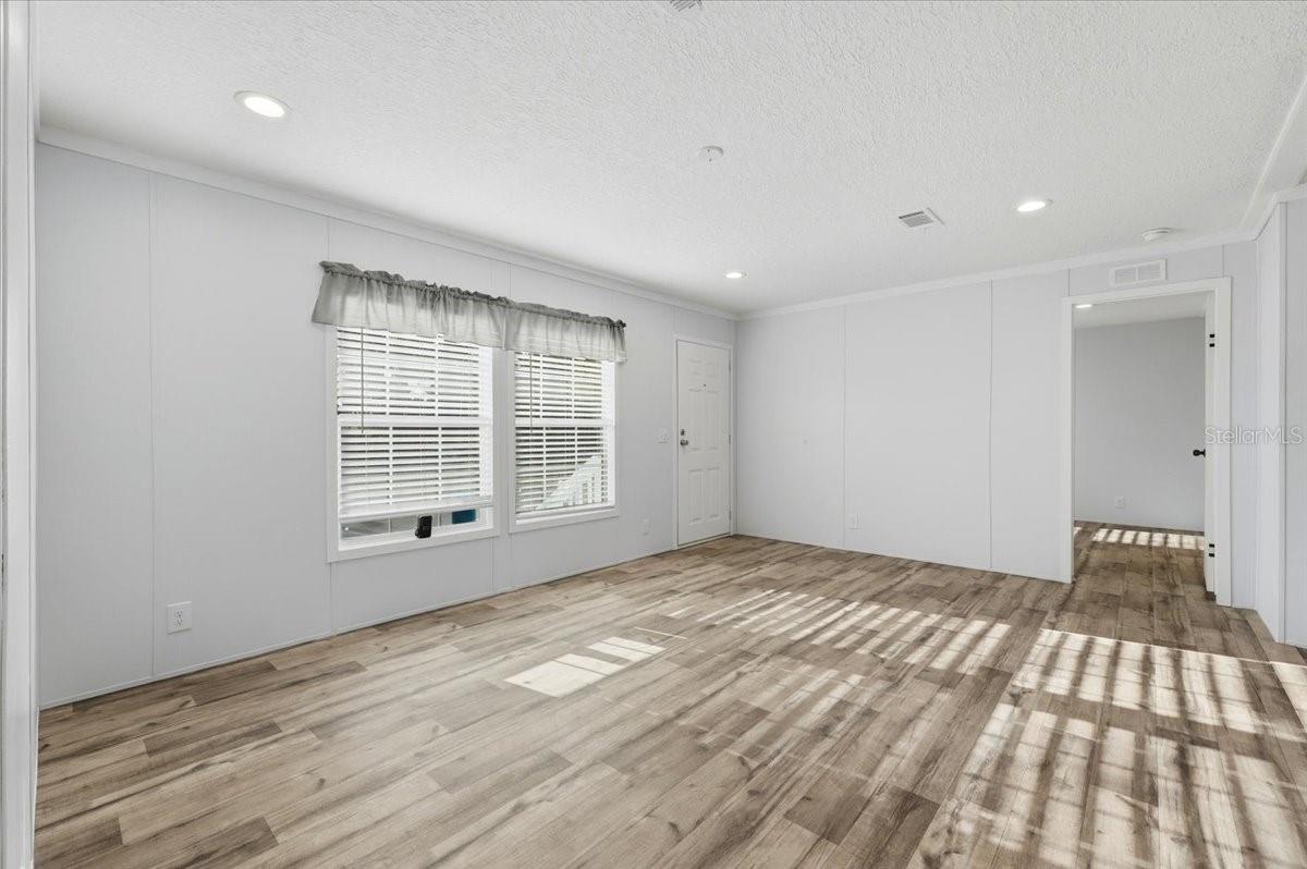 11421 RAMPART LN — photo 24