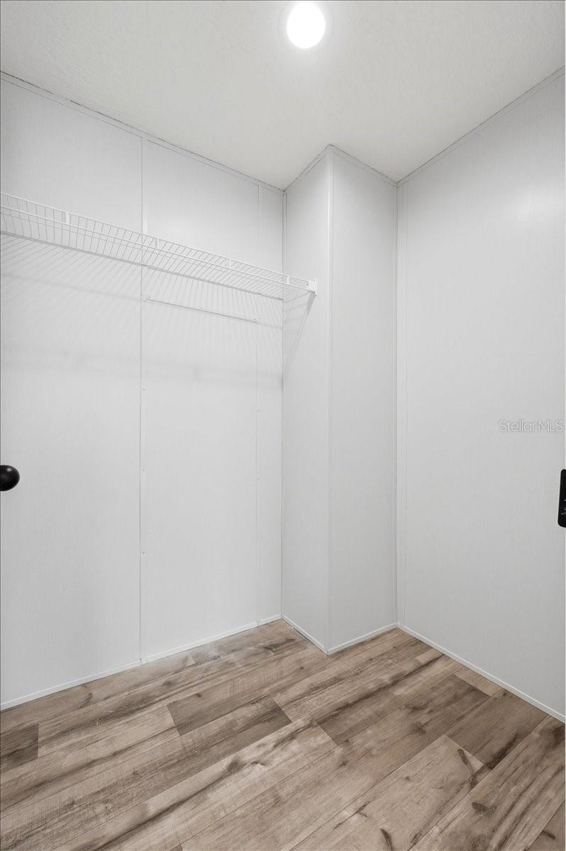 11421 RAMPART LN — photo 32