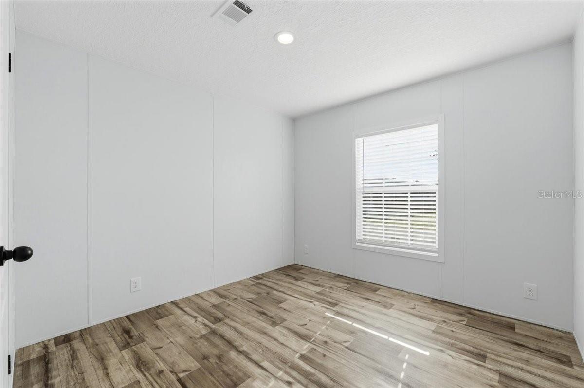 11421 RAMPART LN — photo 28