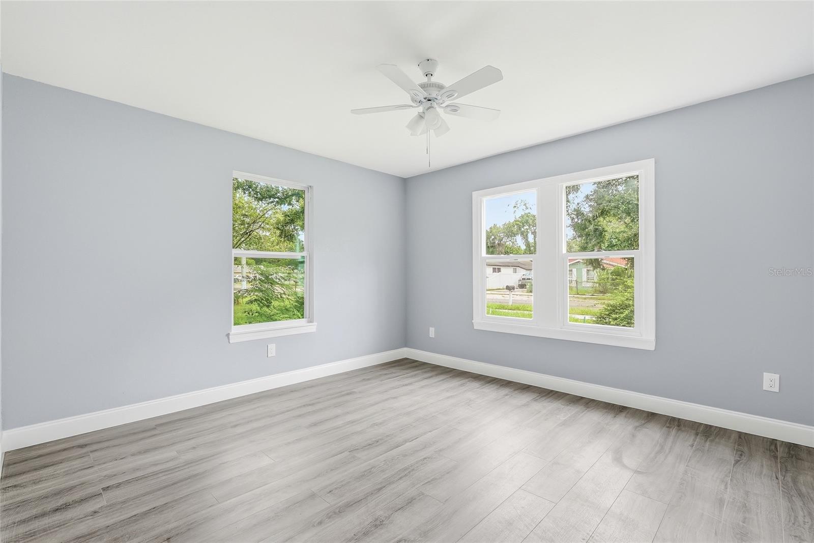 8500 N BOULEVARD — photo 12