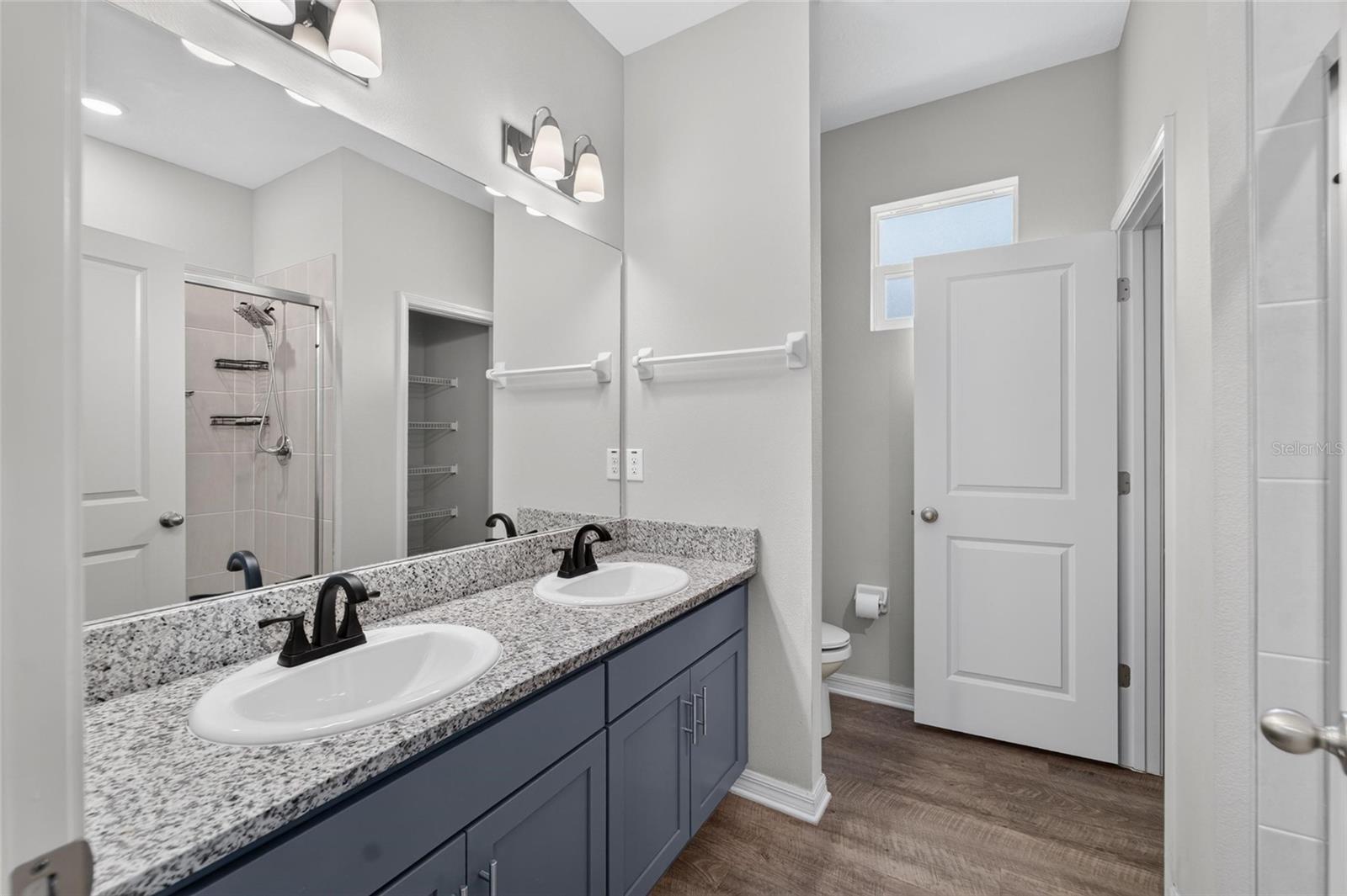 3507 E 10TH AVE — photo 38