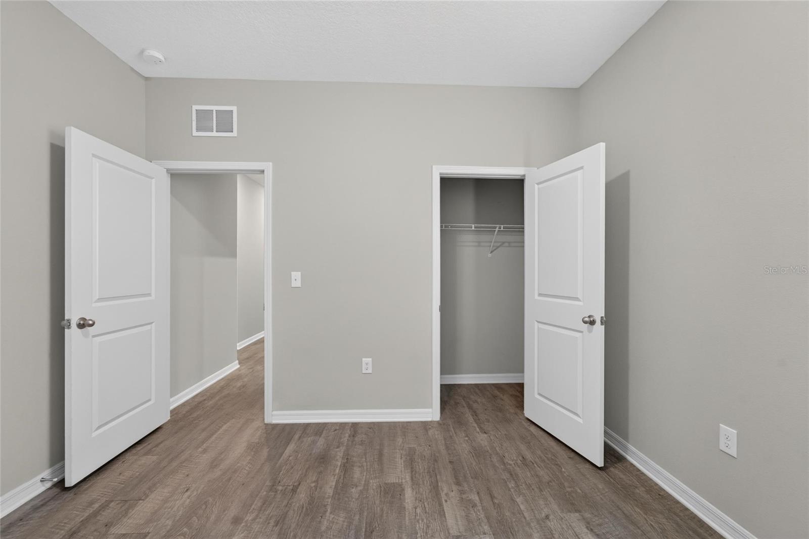 3507 E 10TH AVE — photo 31