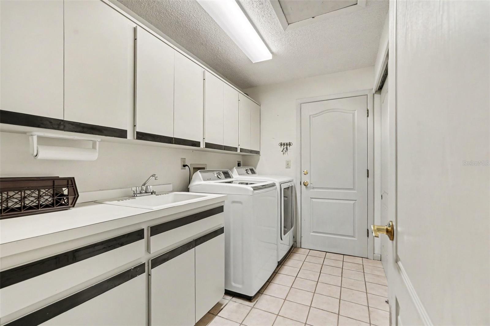2950 ST ANDREWS BLVD — photo 43