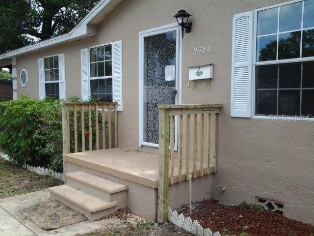 2304 KINGSTON ST S — photo 2