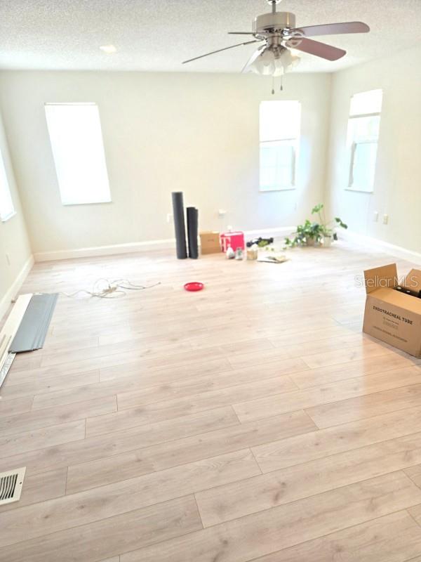 2304 KINGSTON ST S — photo 8