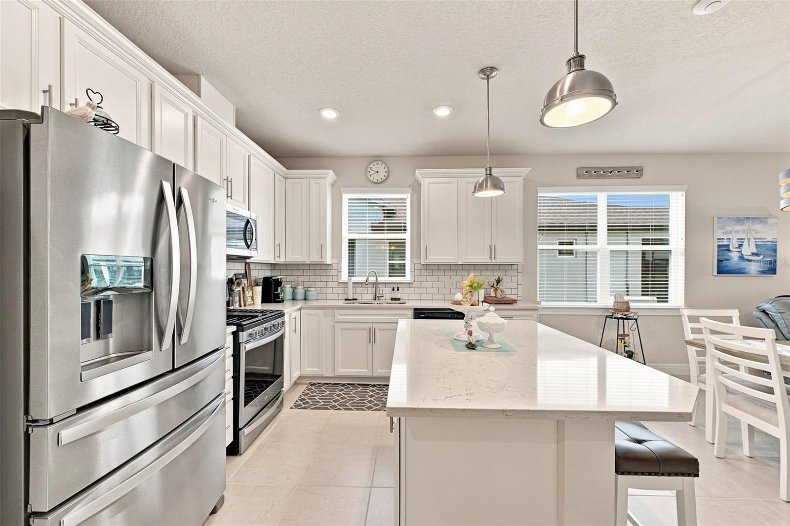 10208 COASTAL SHORES DR — photo 17