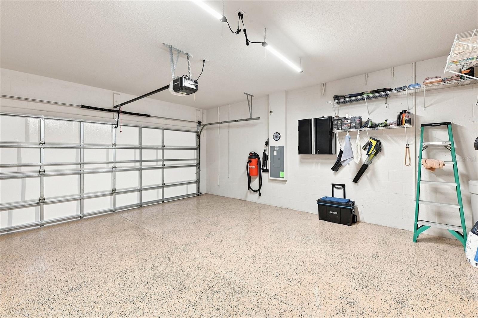 10208 COASTAL SHORES DR — photo 39