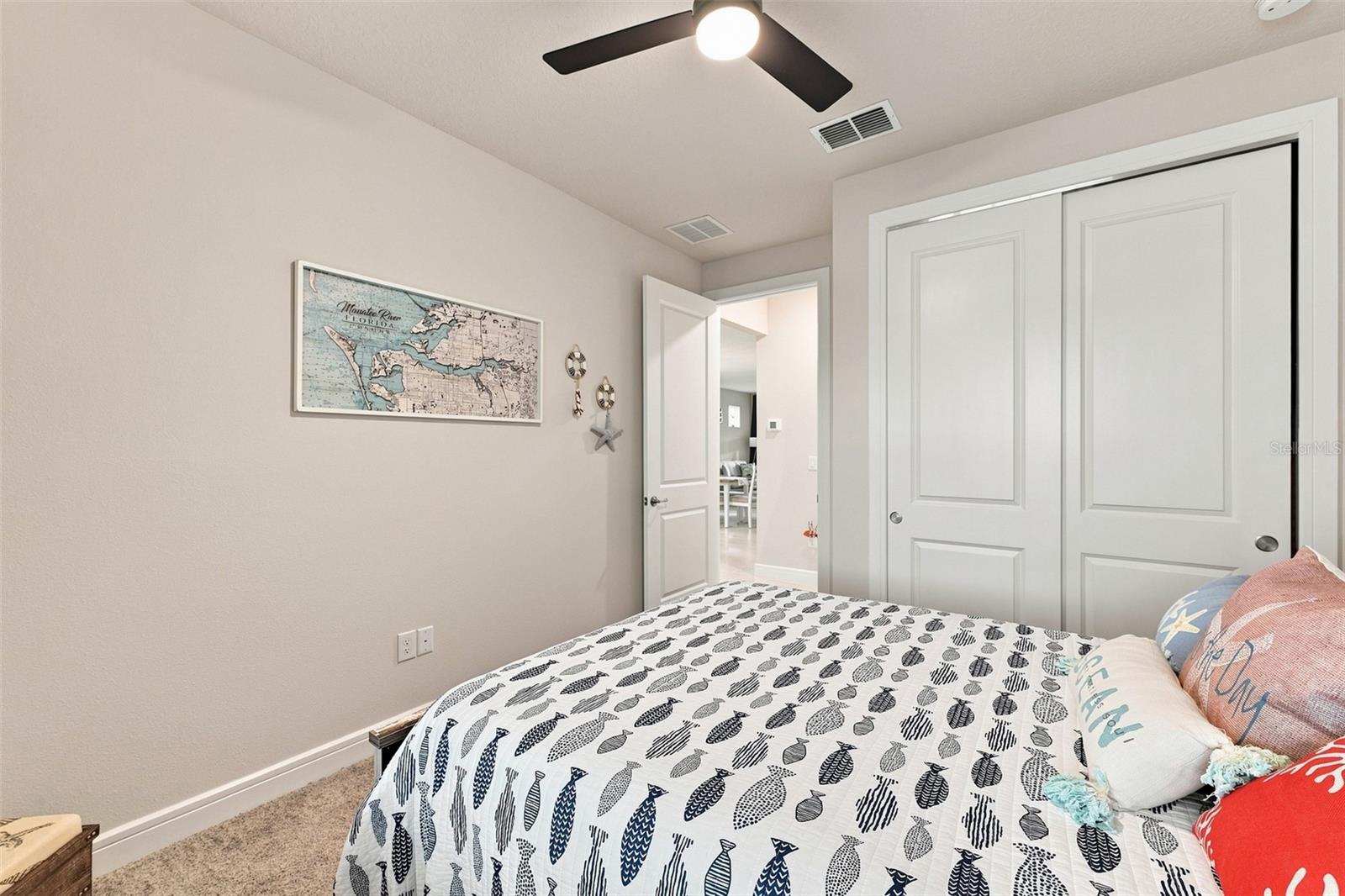 10208 COASTAL SHORES DR — photo 32