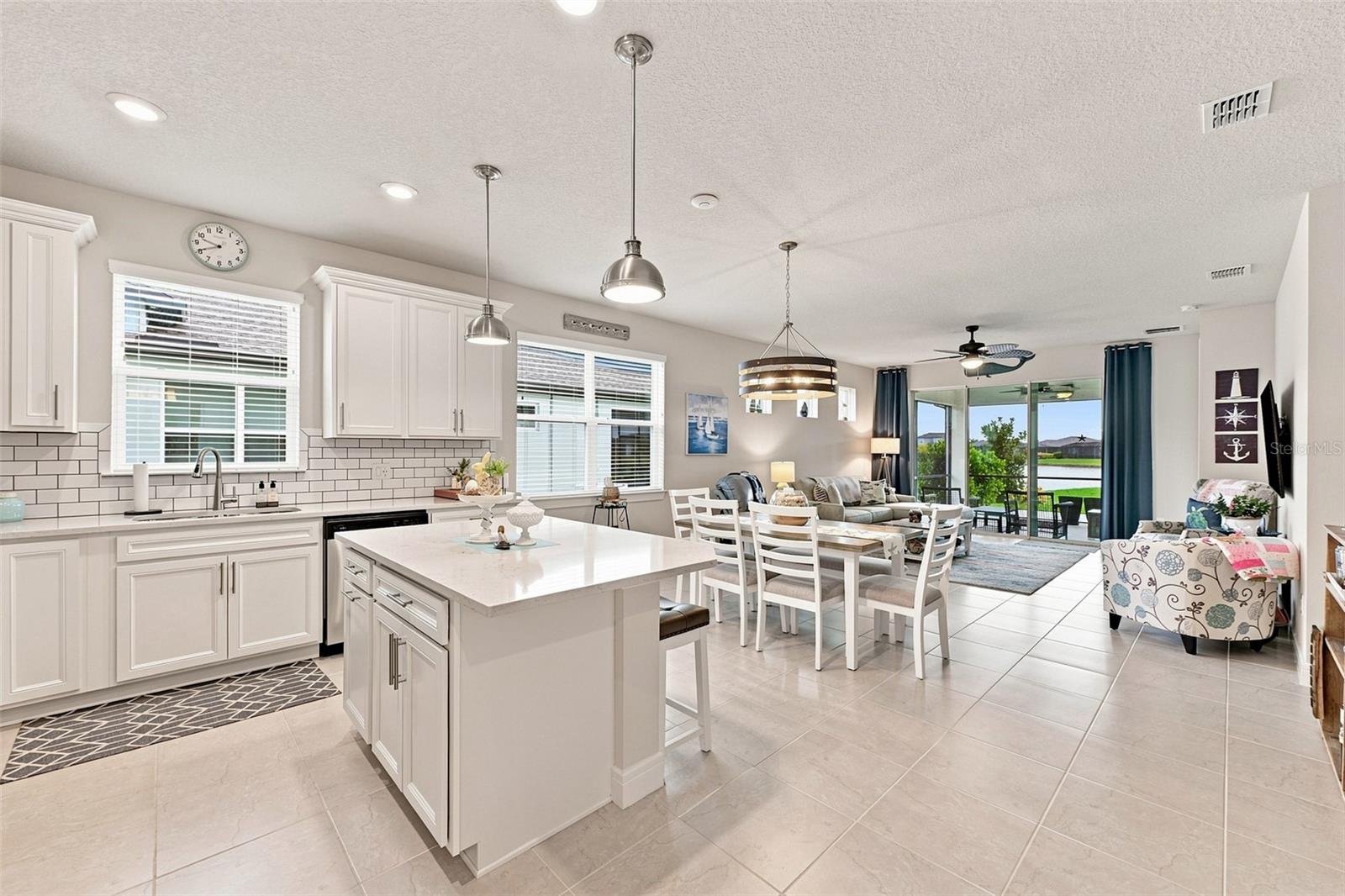10208 COASTAL SHORES DR — photo 16