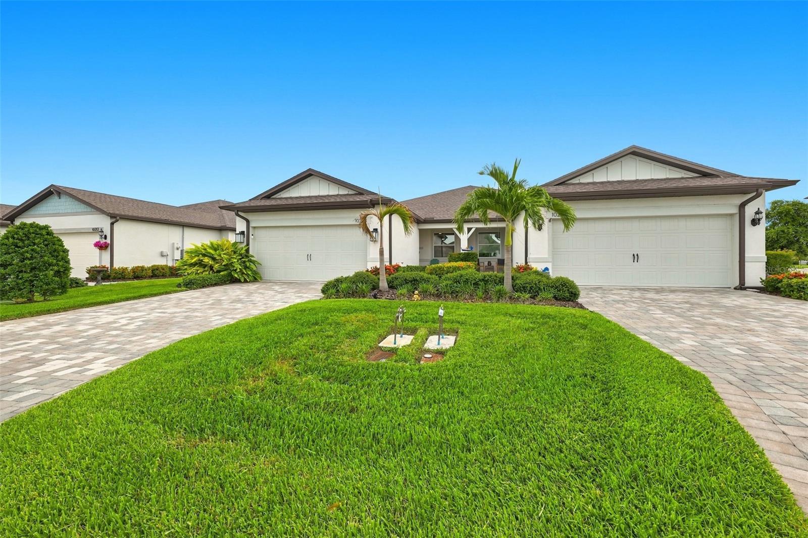 10208 COASTAL SHORES DR — photo 2