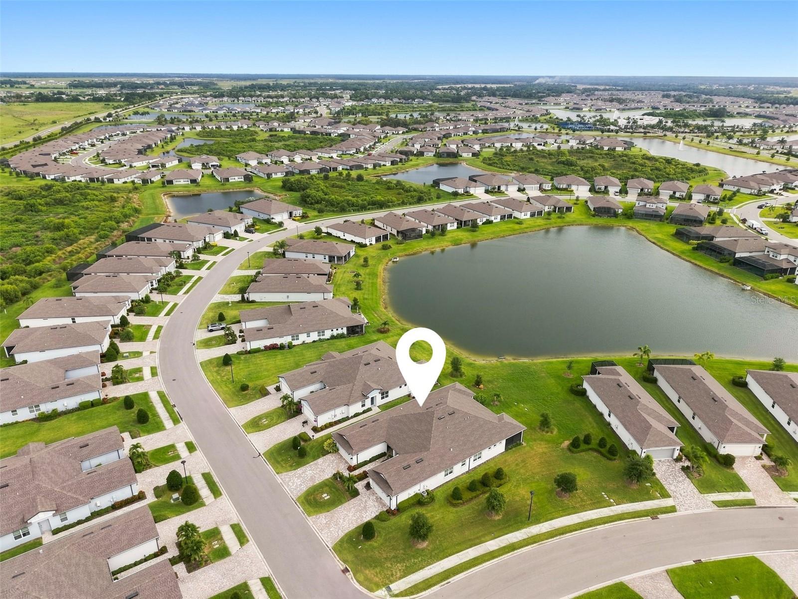 10208 COASTAL SHORES DR — photo 46