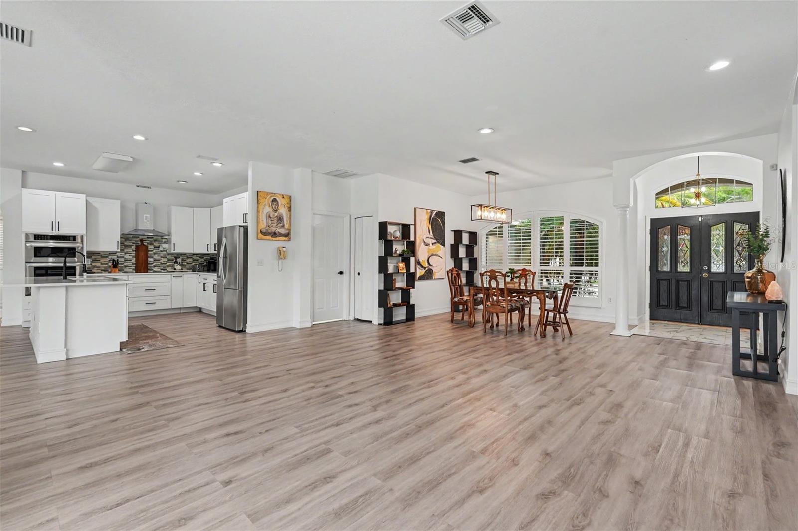 12507 ROYAL DUBLIN AVE — photo 3
