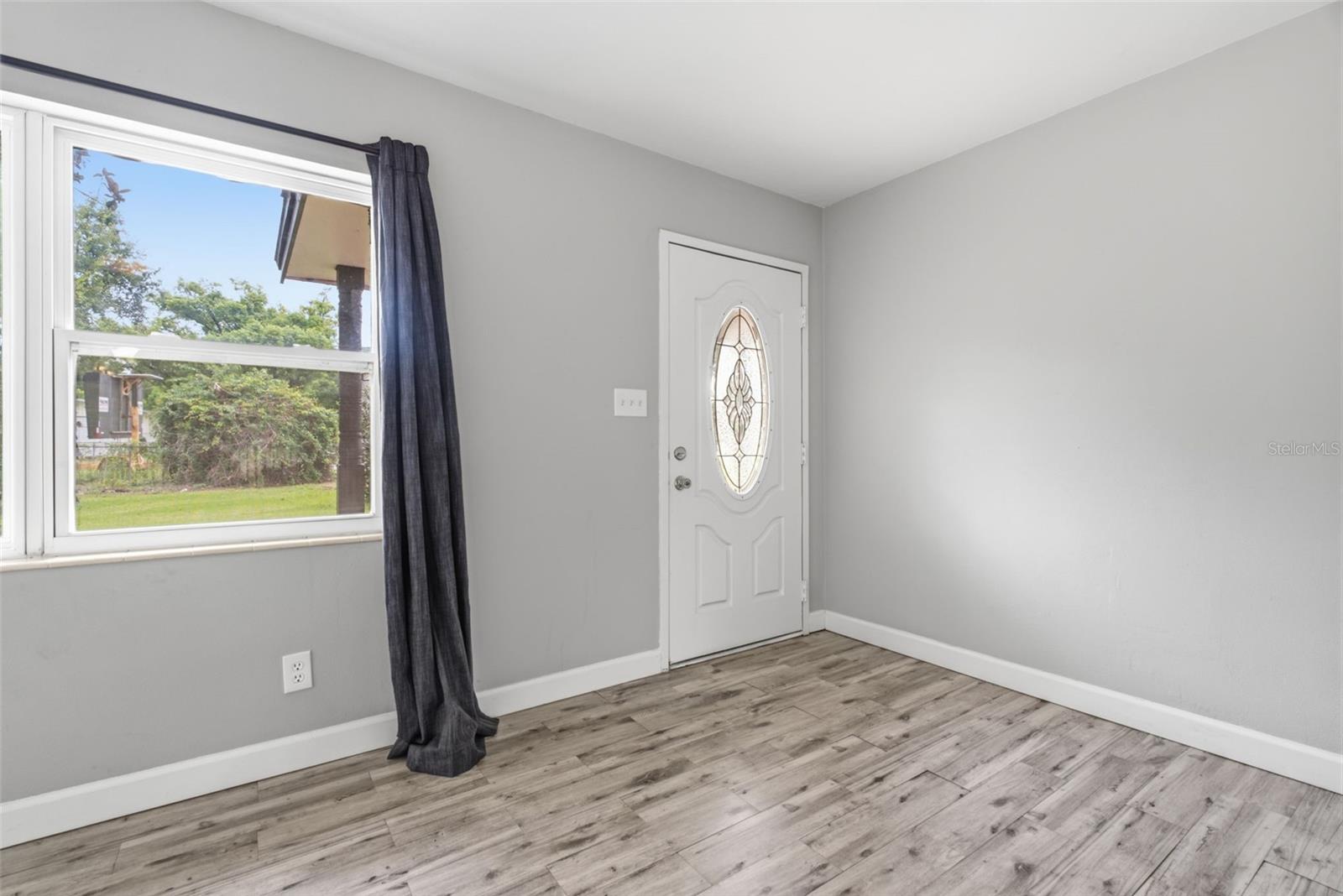 625 LIMONA RD — photo 6