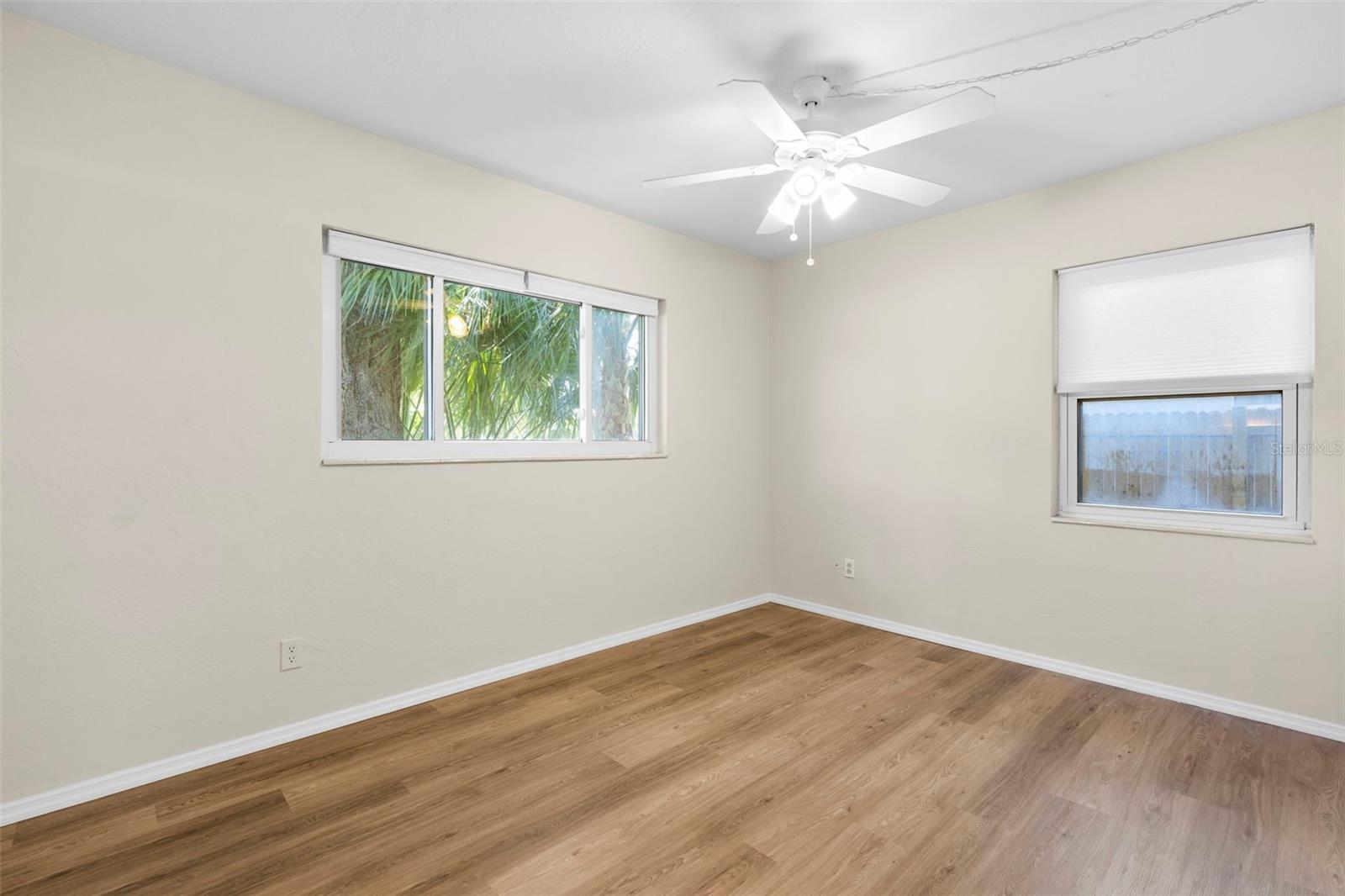 7420 DR MARTIN LUTHER KING JR ST N — photo 22