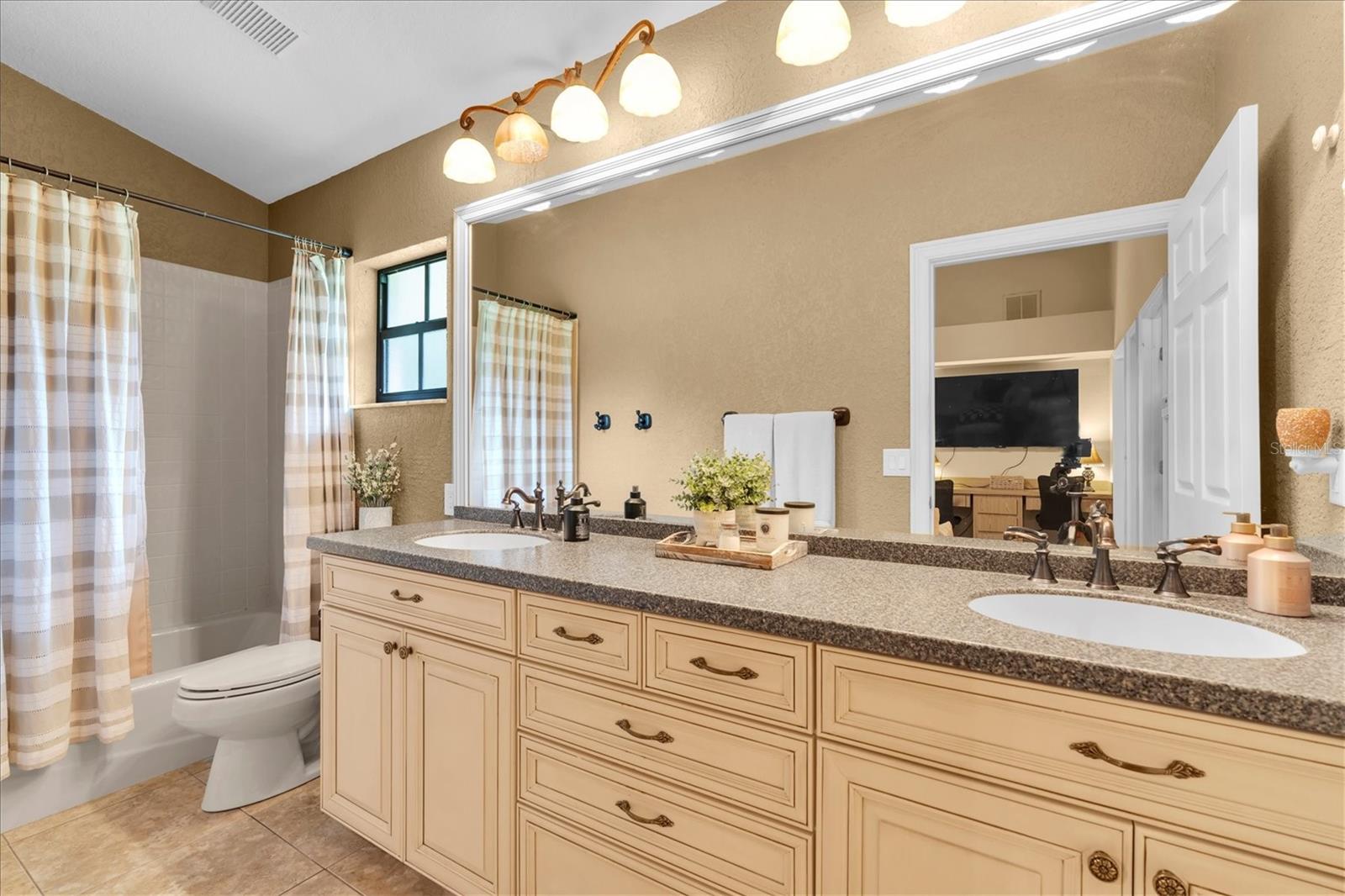 5328 MACOSO CT — photo 39
