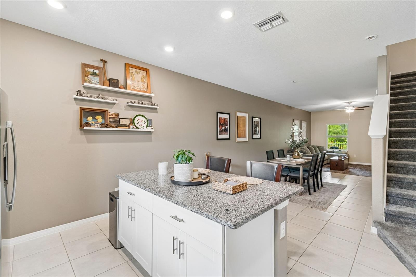 852 TENNYSON MILL CIR — photo 10