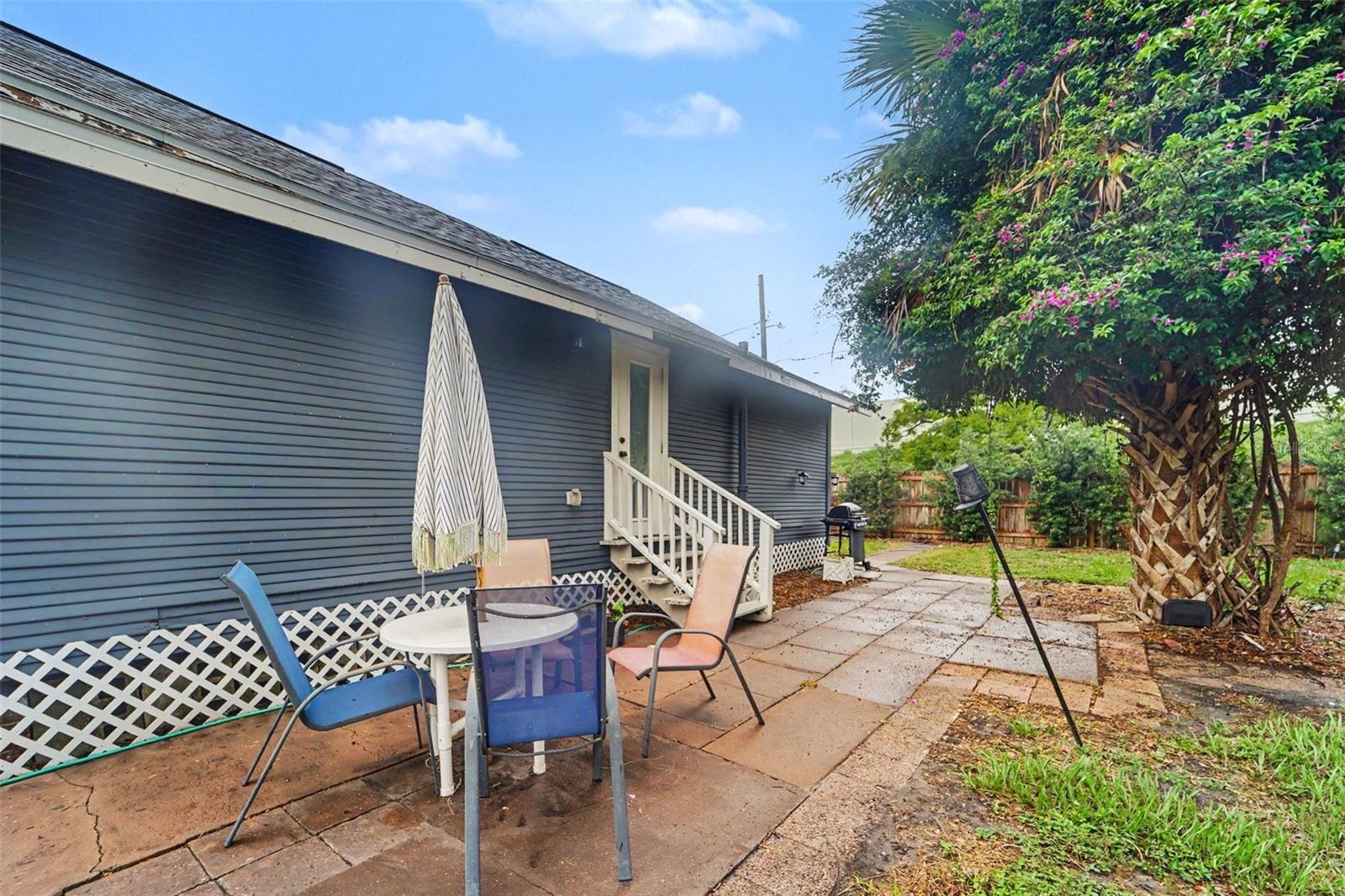 800 E GENESEE ST — photo 18