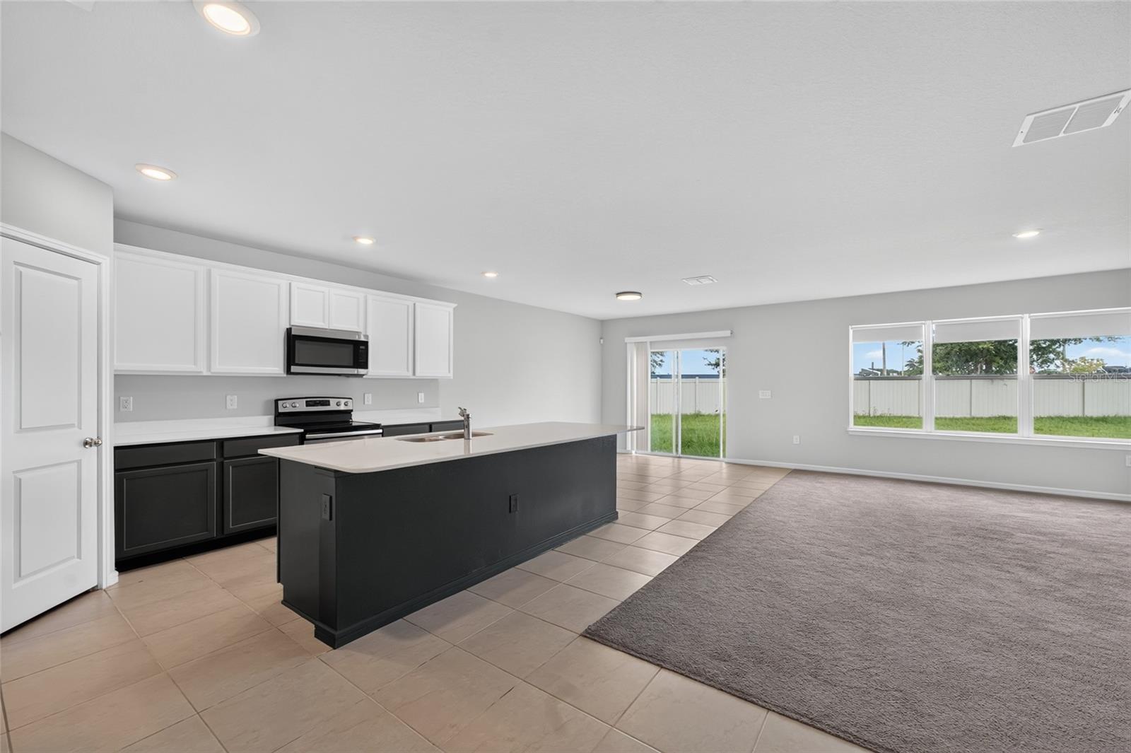 6708 DEVLIN LN — photo 2