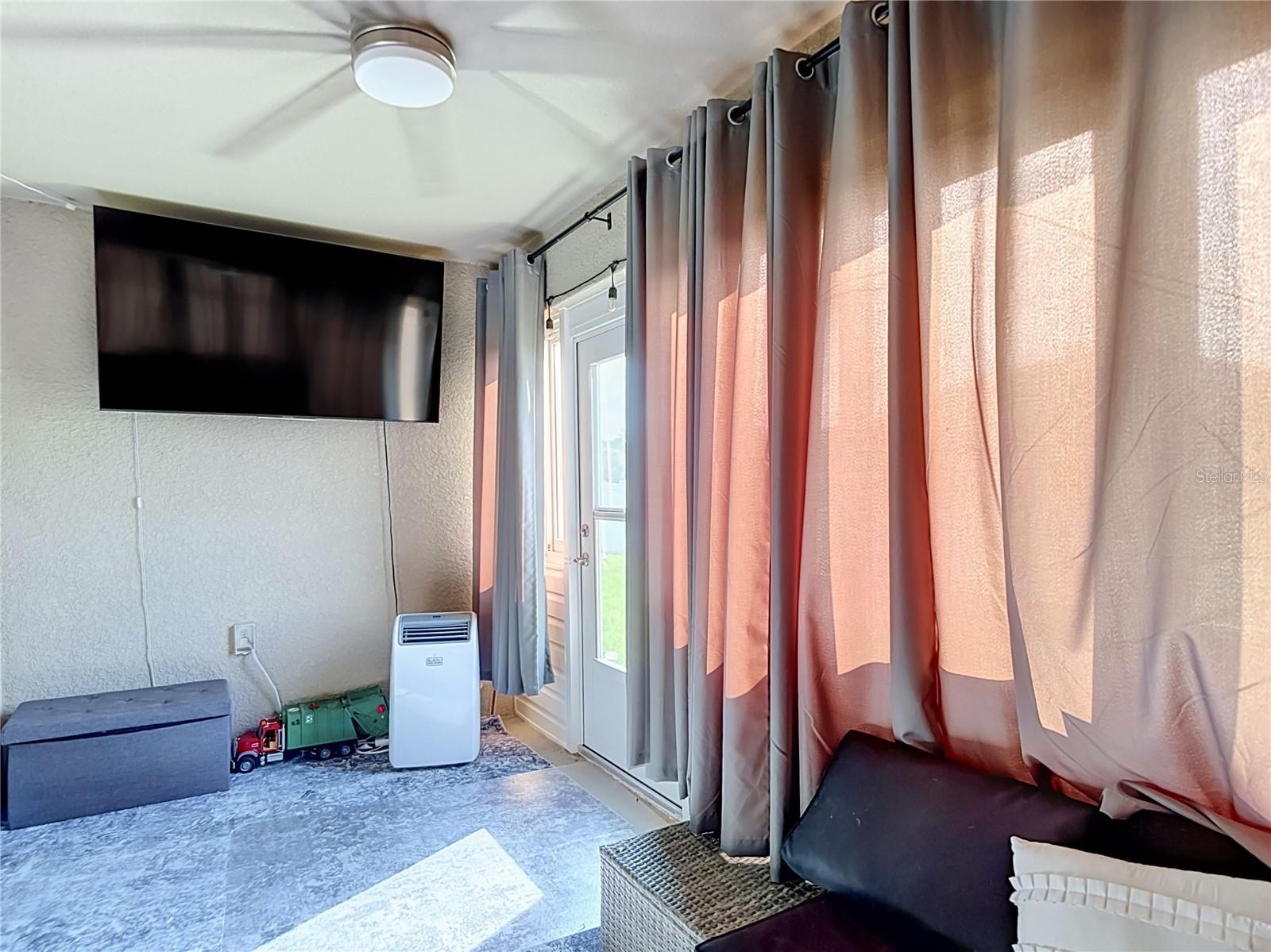 6328 SPARKLING WAY — photo 51
