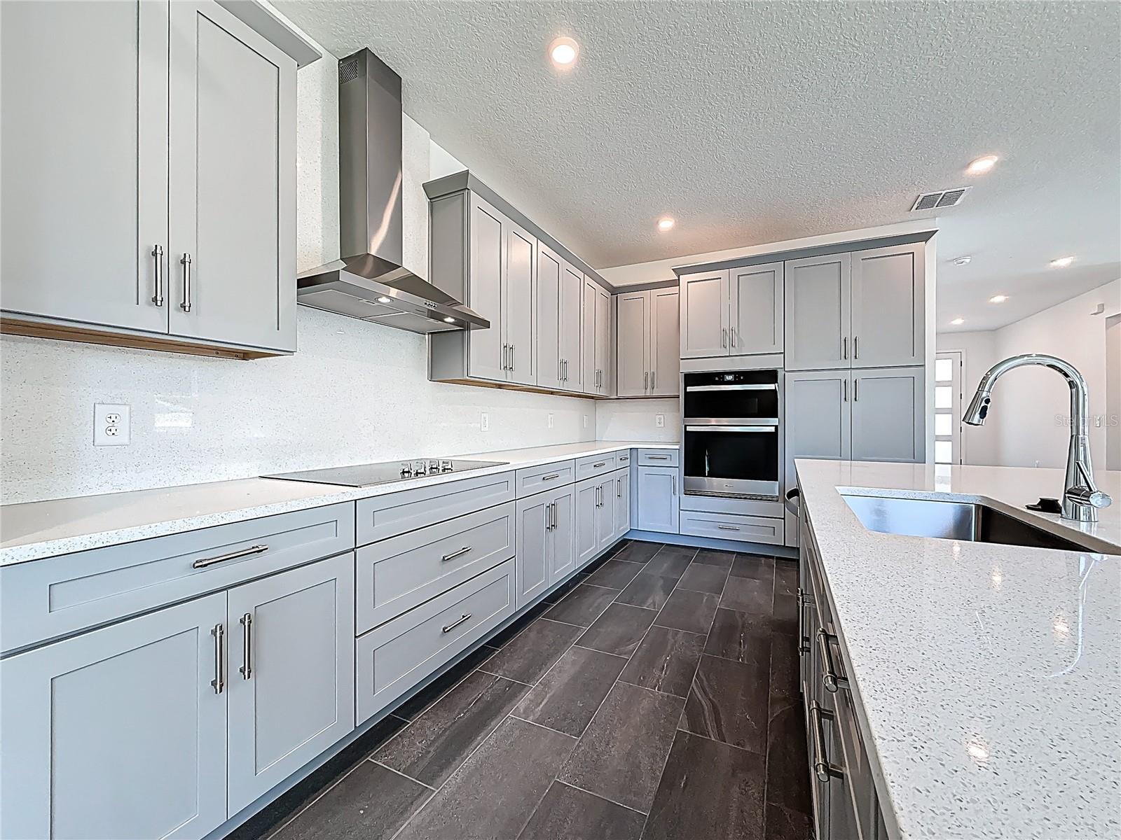 4732 W WALLCRAFT AVE — photo 27