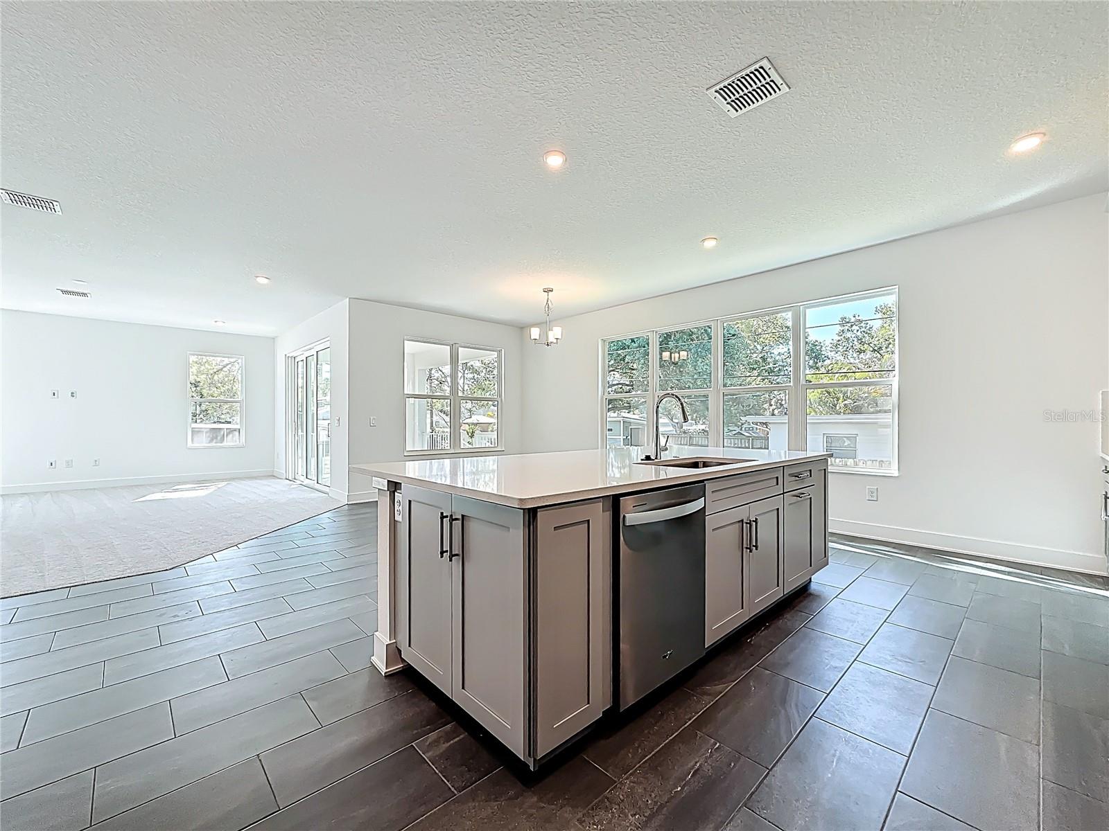 4732 W WALLCRAFT AVE — photo 22