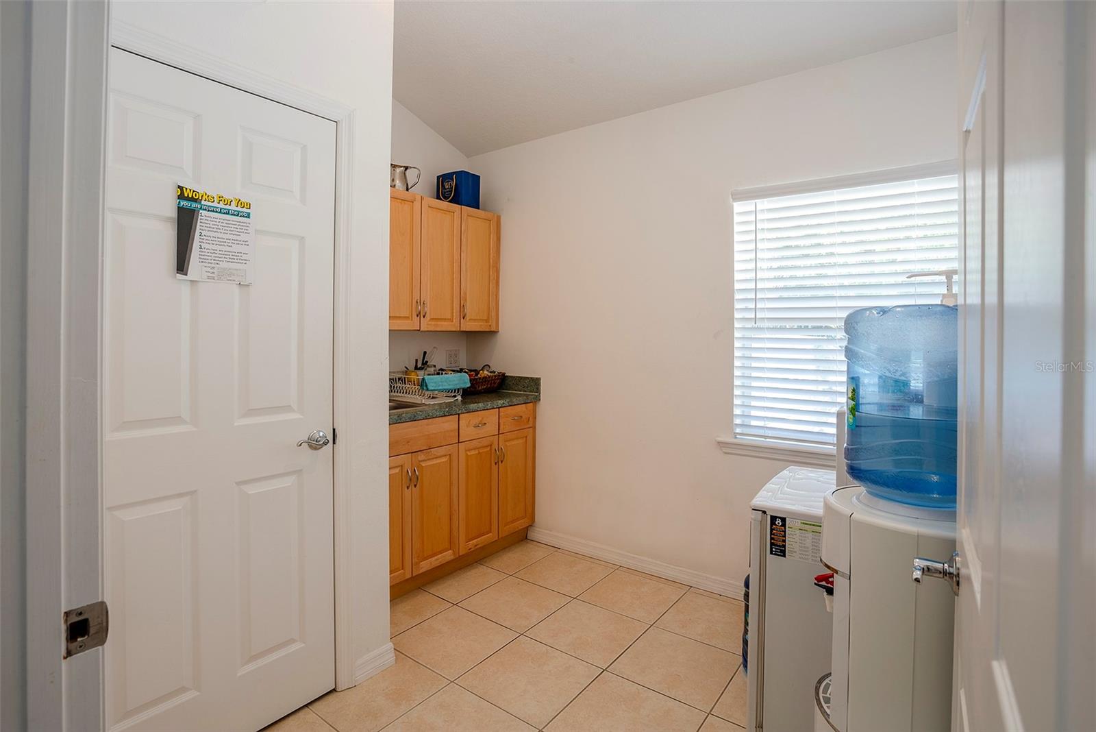 310 WILDWOOD WAY — photo 10