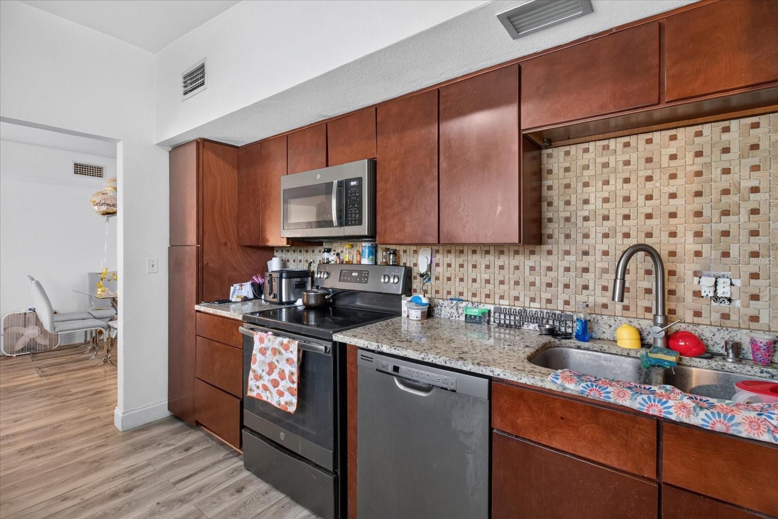 10538 AGATE CT — photo 19
