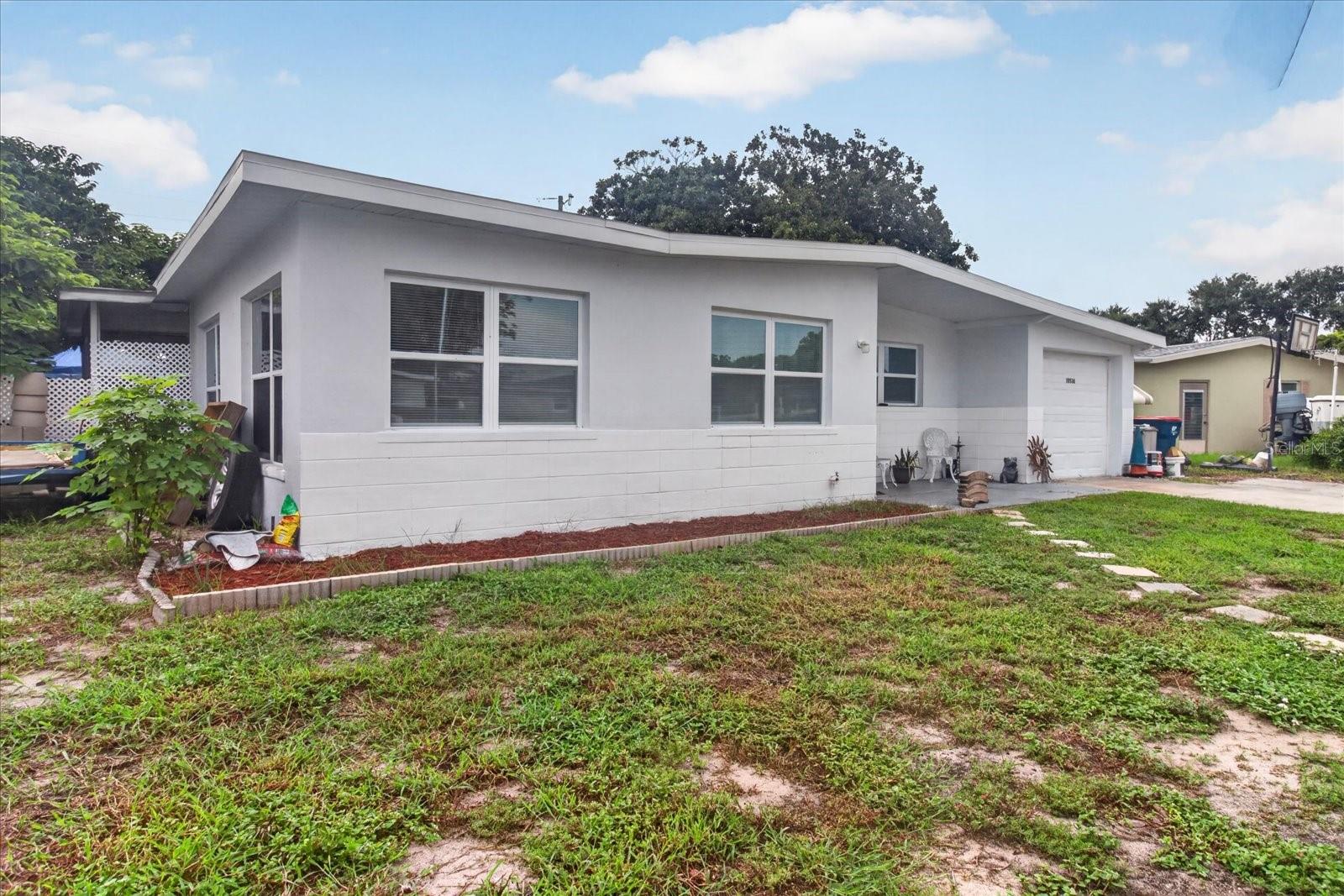 10538 AGATE CT — photo 6