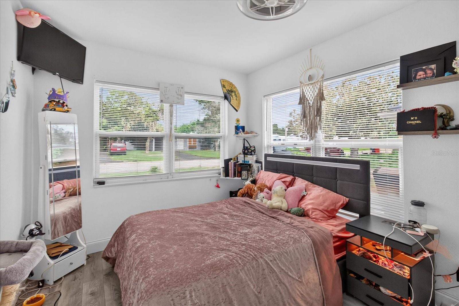 10538 AGATE CT — photo 27