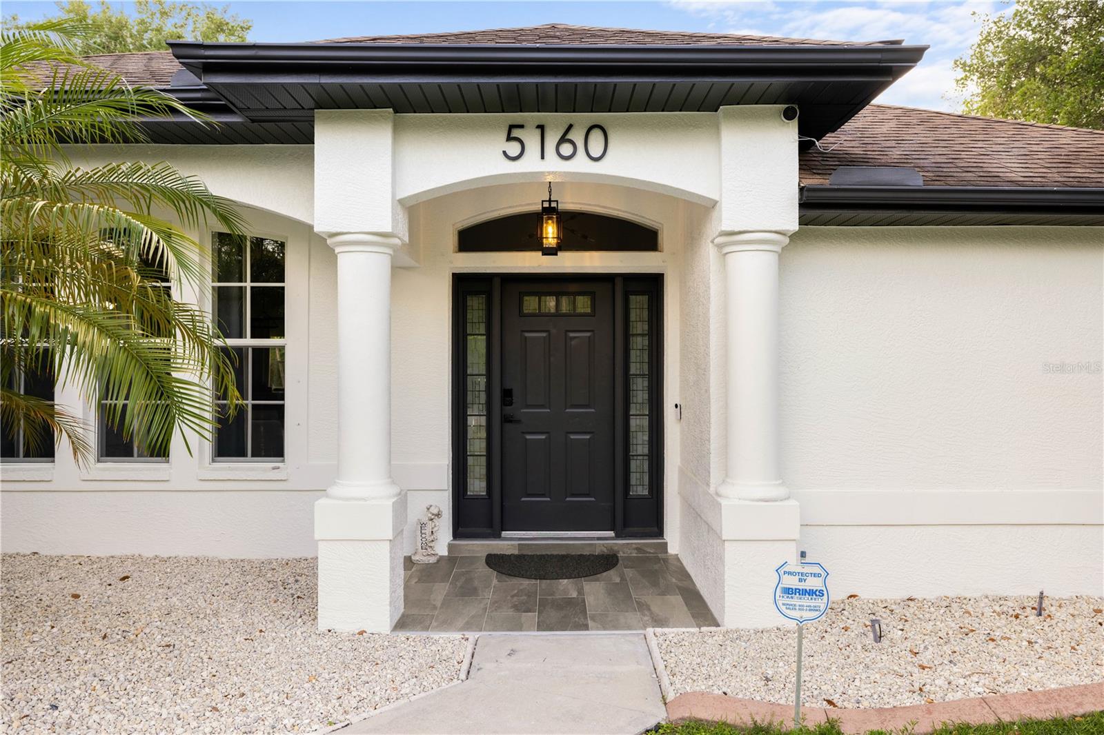 5160 HORNBUCKLE BLVD — photo 2
