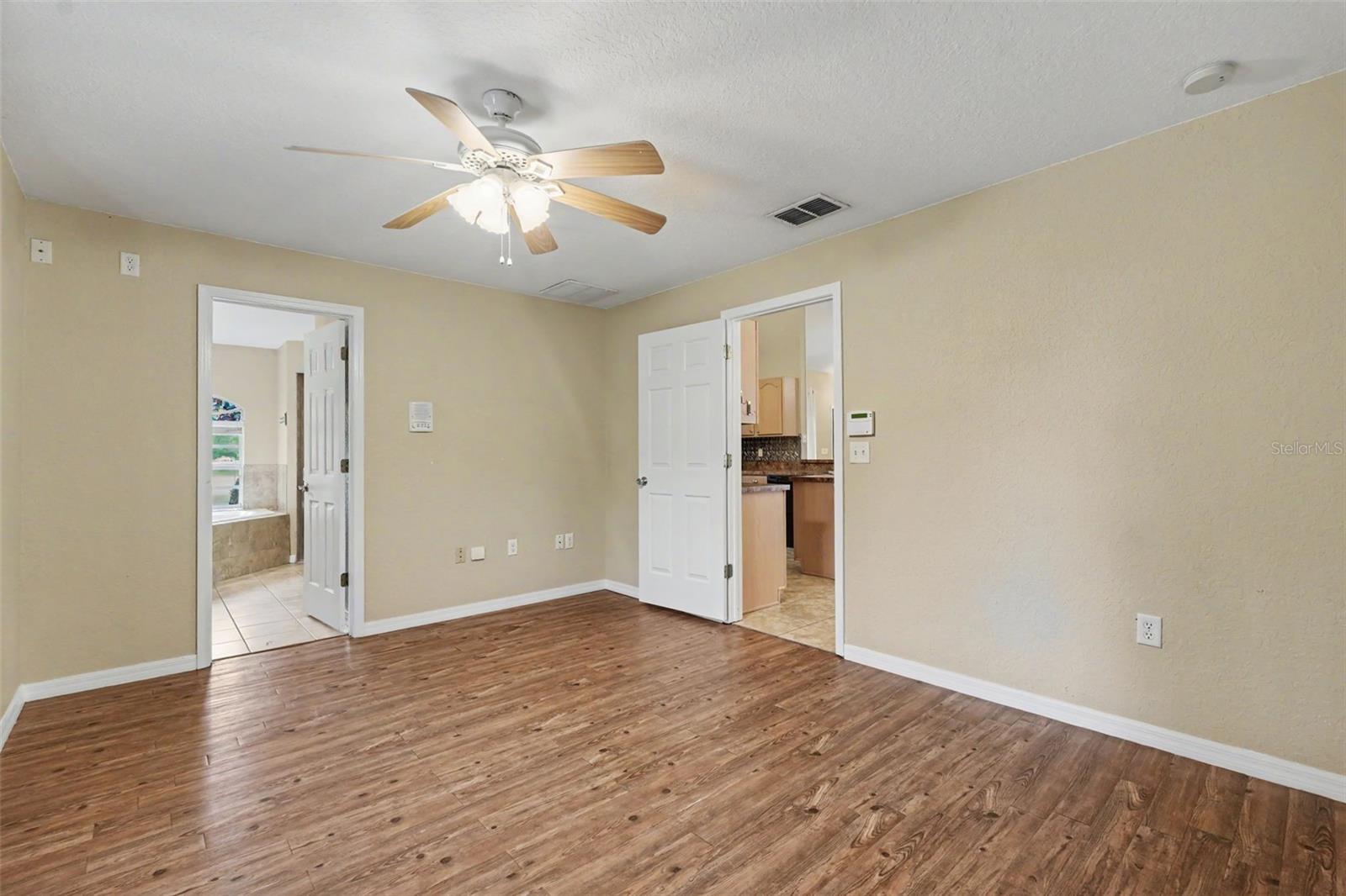 4618 REOLA RD — photo 17