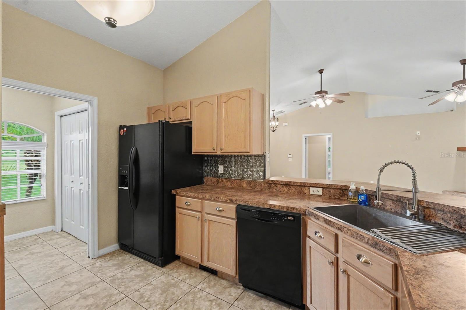 4618 REOLA RD — photo 10