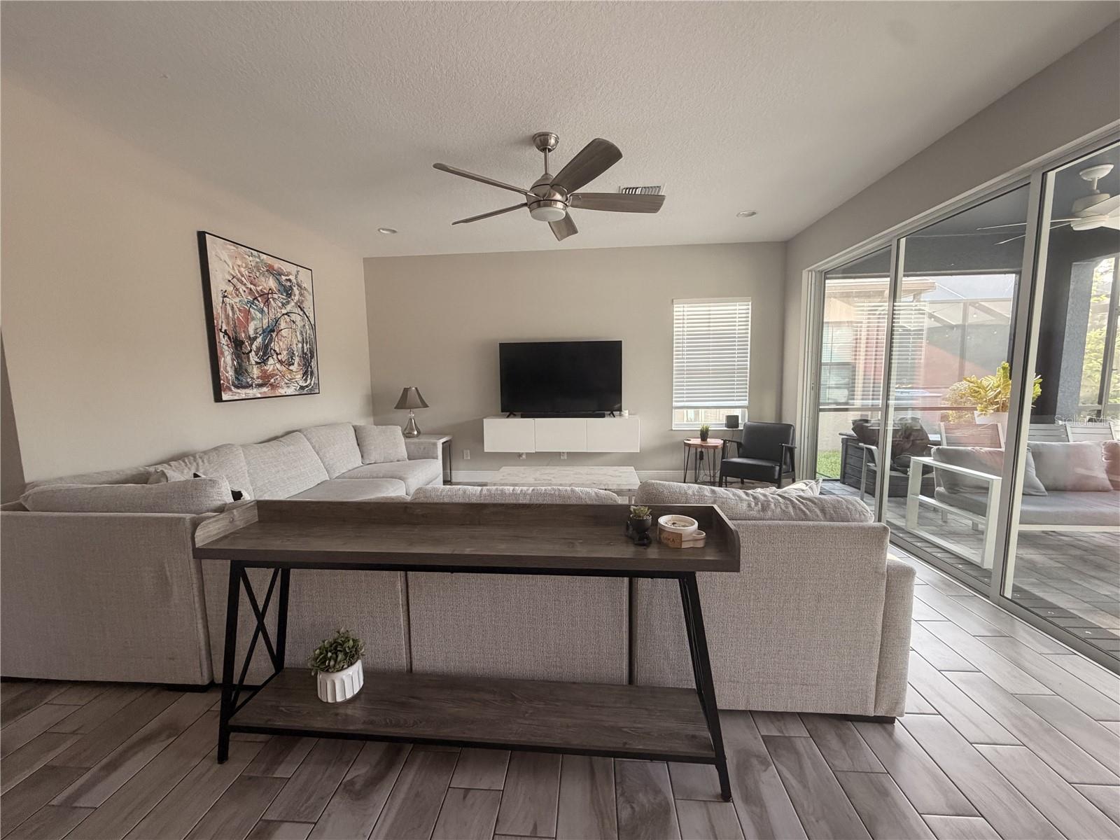 18071 AERO AVE — photo 12