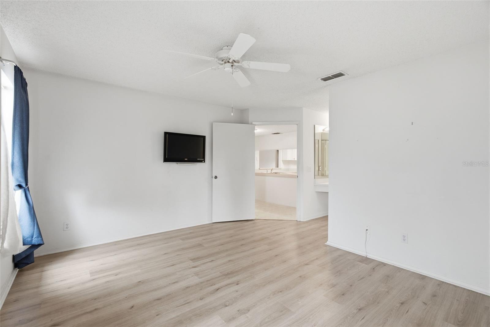 3960 SAILMAKER LN — photo 15