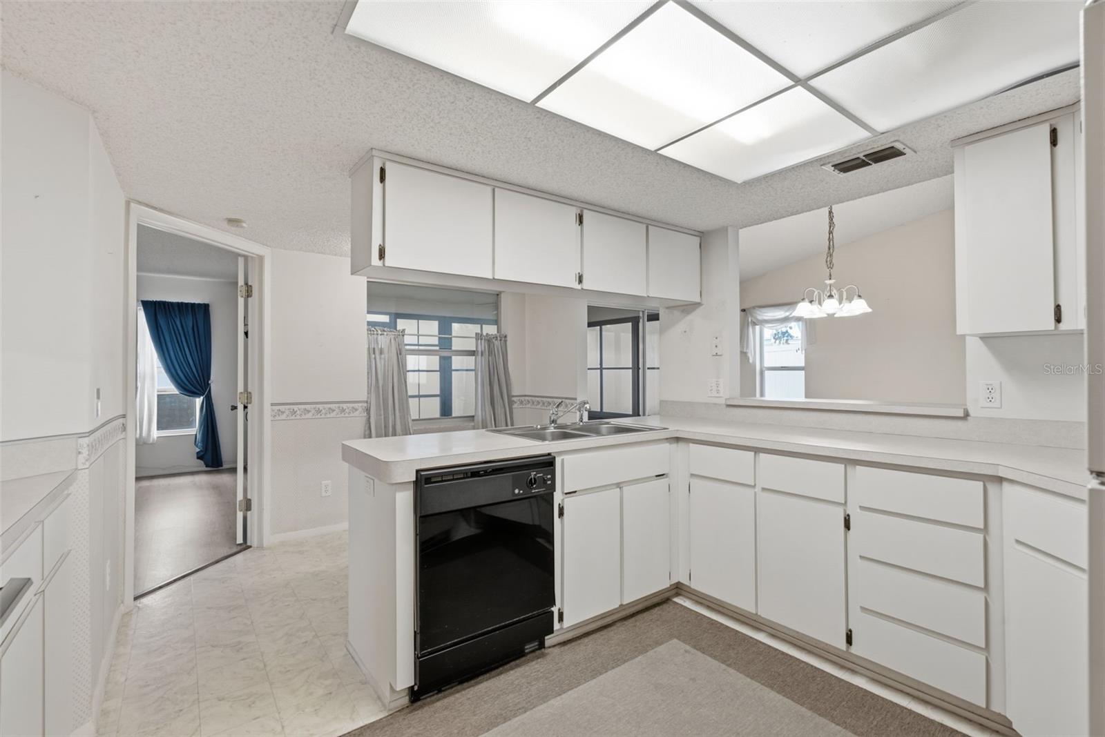 3960 SAILMAKER LN — photo 11