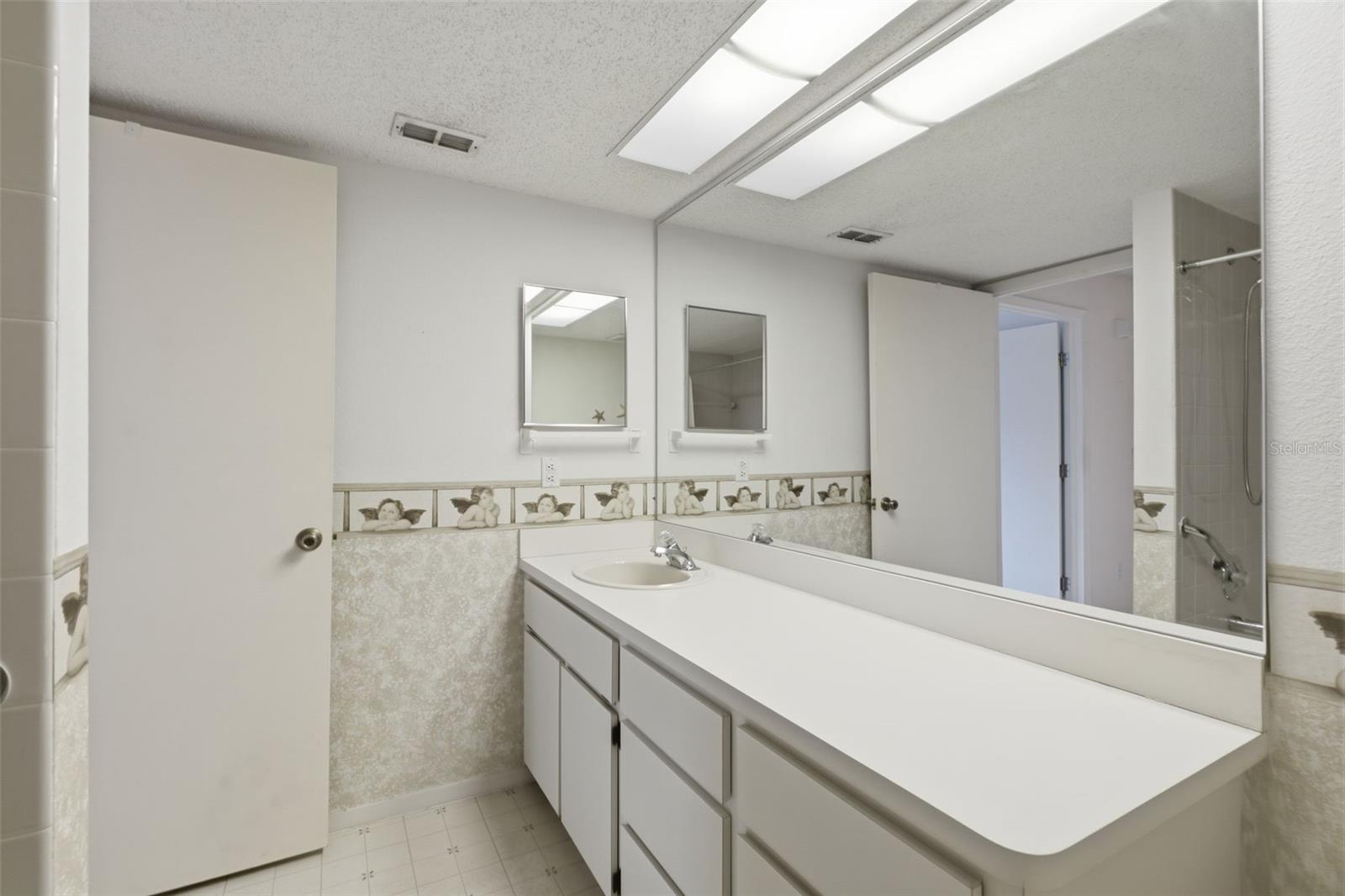 3960 SAILMAKER LN — photo 22