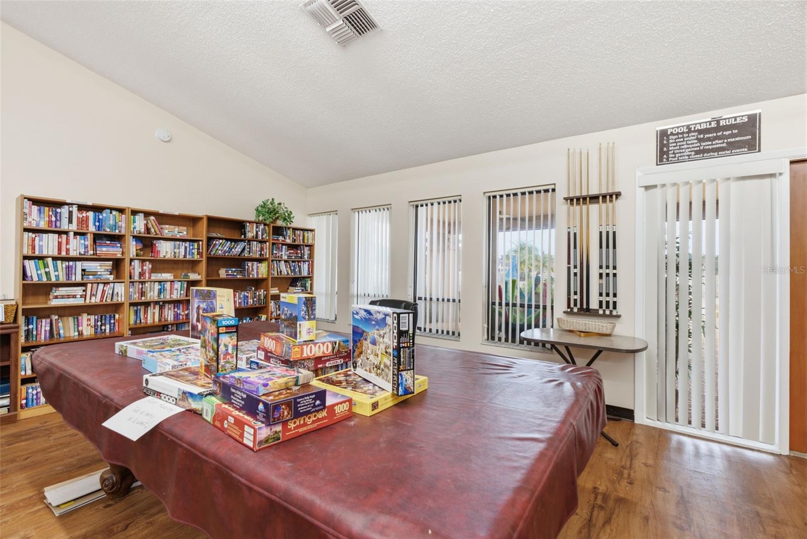 3960 SAILMAKER LN — photo 40