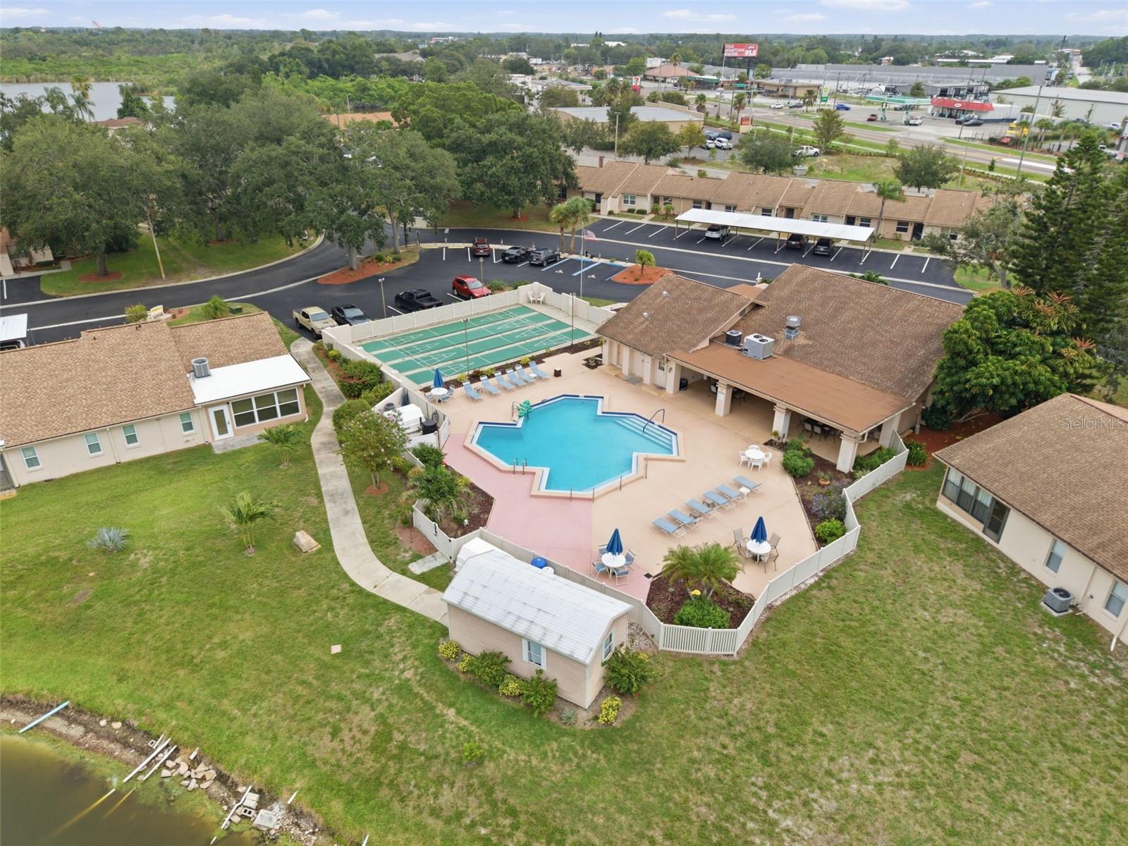 3960 SAILMAKER LN — photo 28