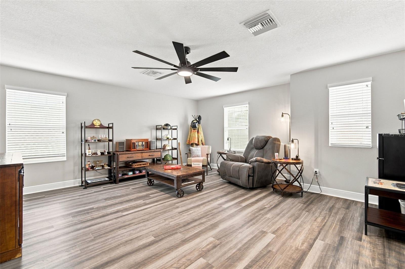5306 SILVER SUN DR — photo 43