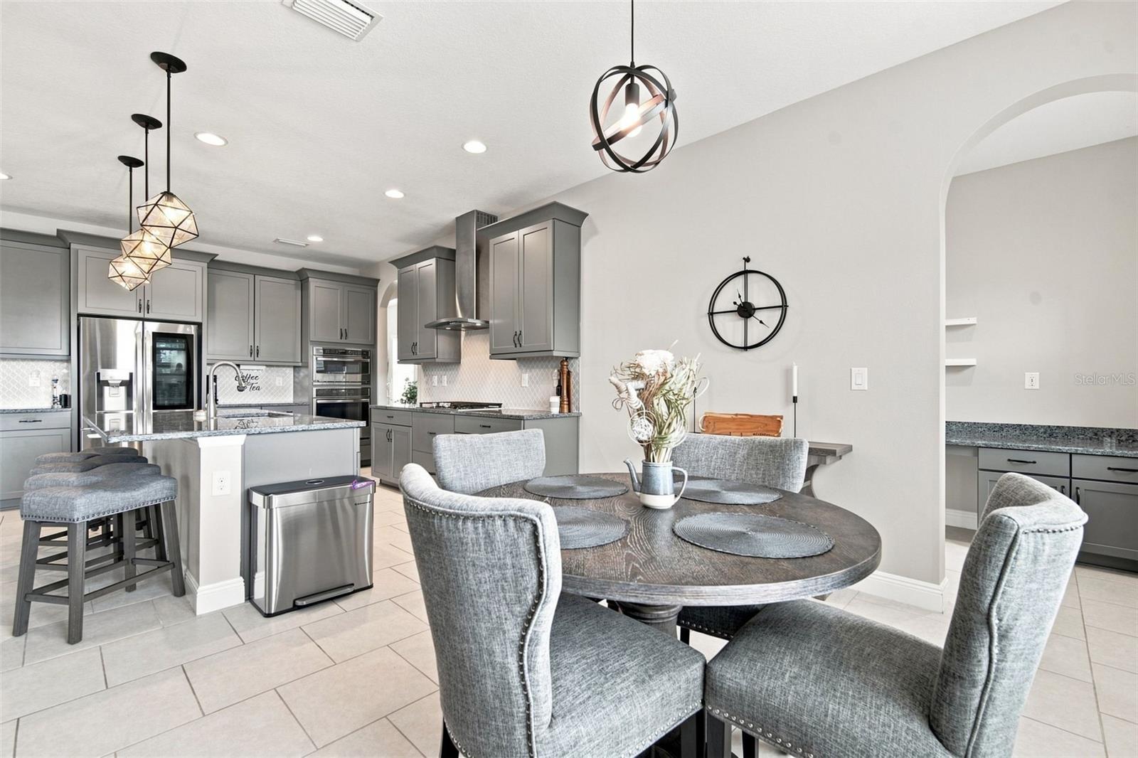 5306 SILVER SUN DR — photo 22
