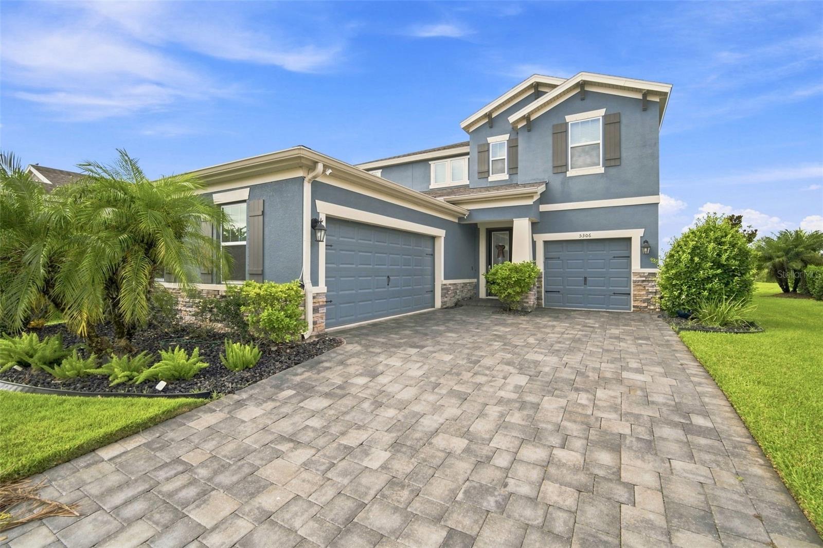 5306 SILVER SUN DR — photo 3