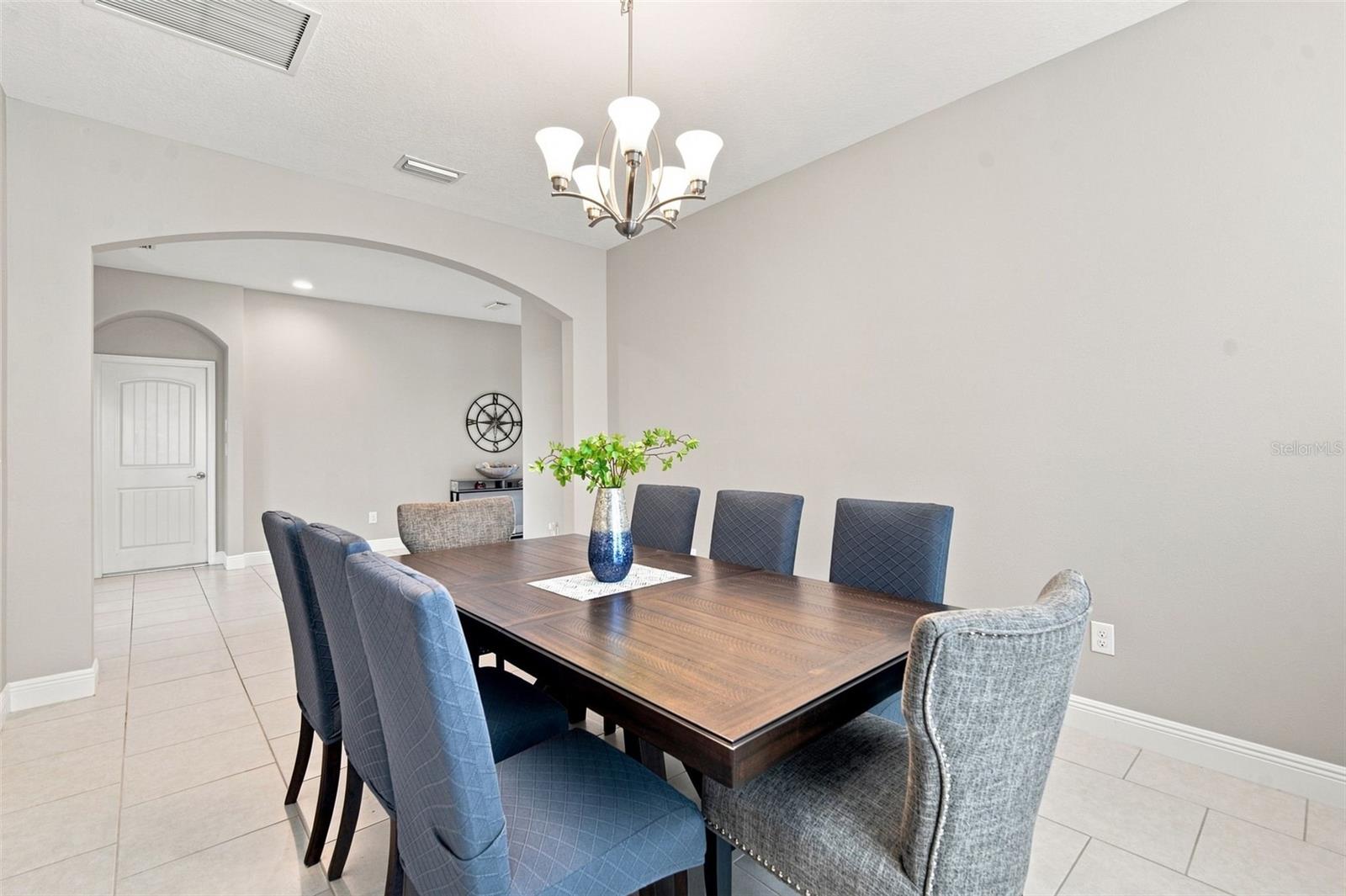 5306 SILVER SUN DR — photo 34