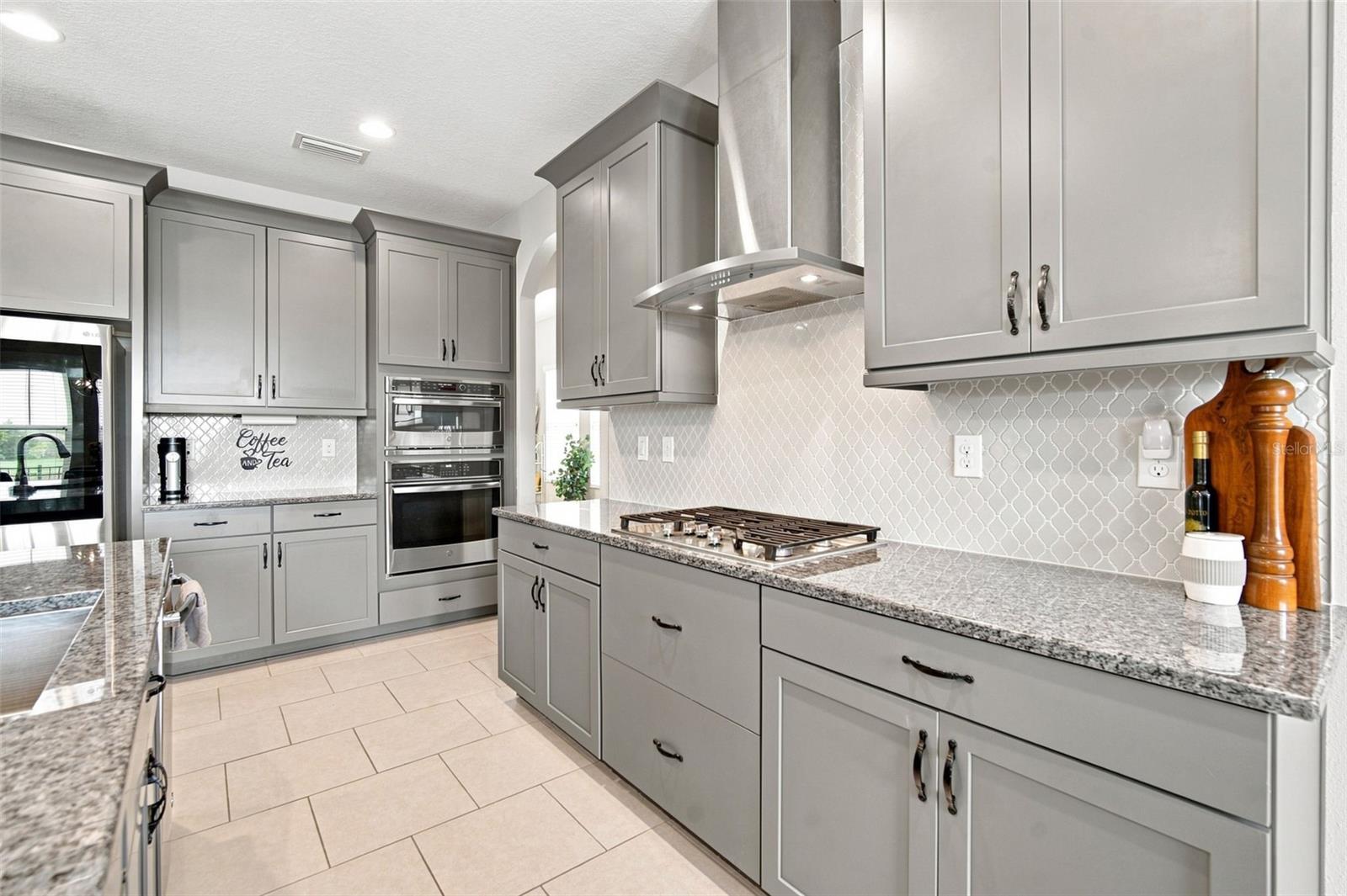 5306 SILVER SUN DR — photo 14