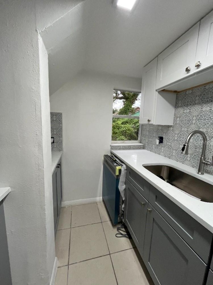 915 SEMINOLE ST — photo 6