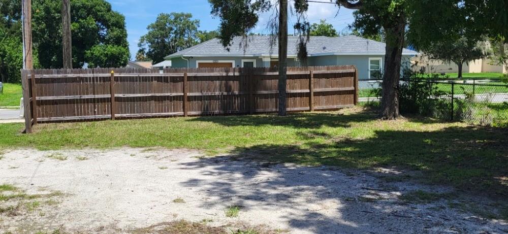 915 SEMINOLE ST — photo 4