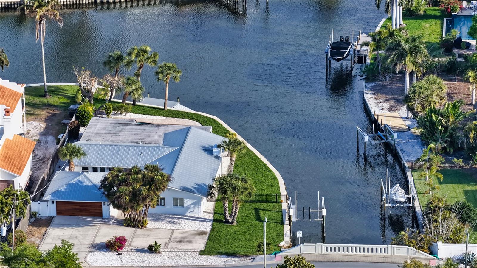 339 TREASURE BOAT WAY — photo 6