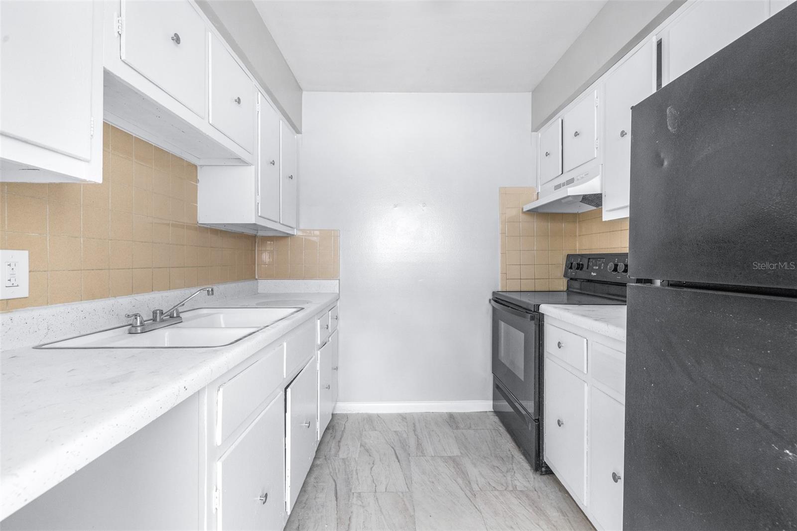 5901 GIBSON AVE — photo 10