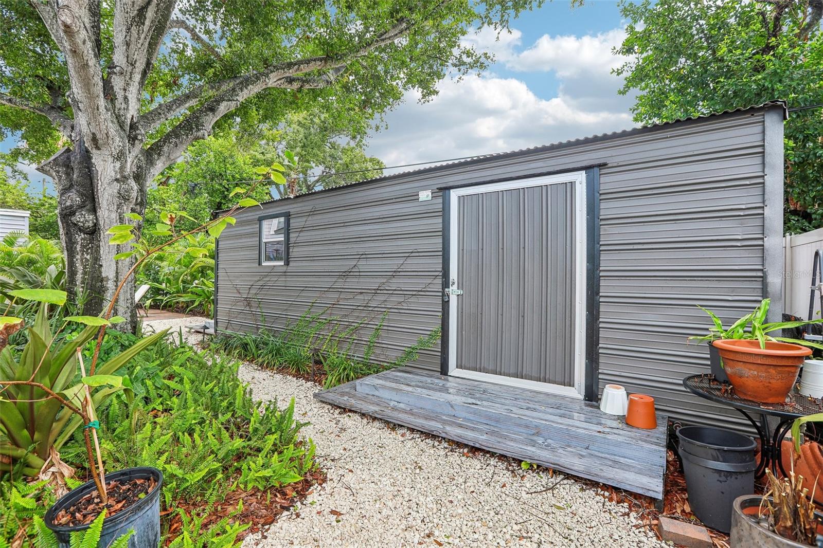 3525 W PAUL AVE — photo 46